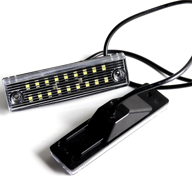 2008-2020 Toyota Sequoia Bright White 18-SMD LED License Plate Lights (2pcs) - Image 2