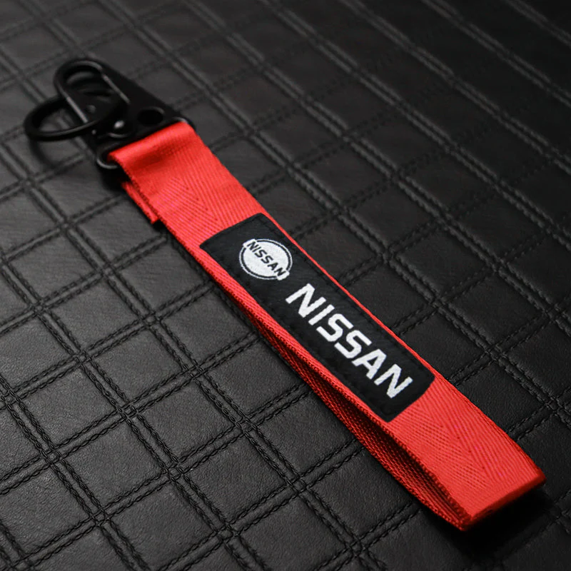Nissan Set Red Keychain Metal Key Ring with Black Carbon Fiber Look Seat Belt Covers - Image 8