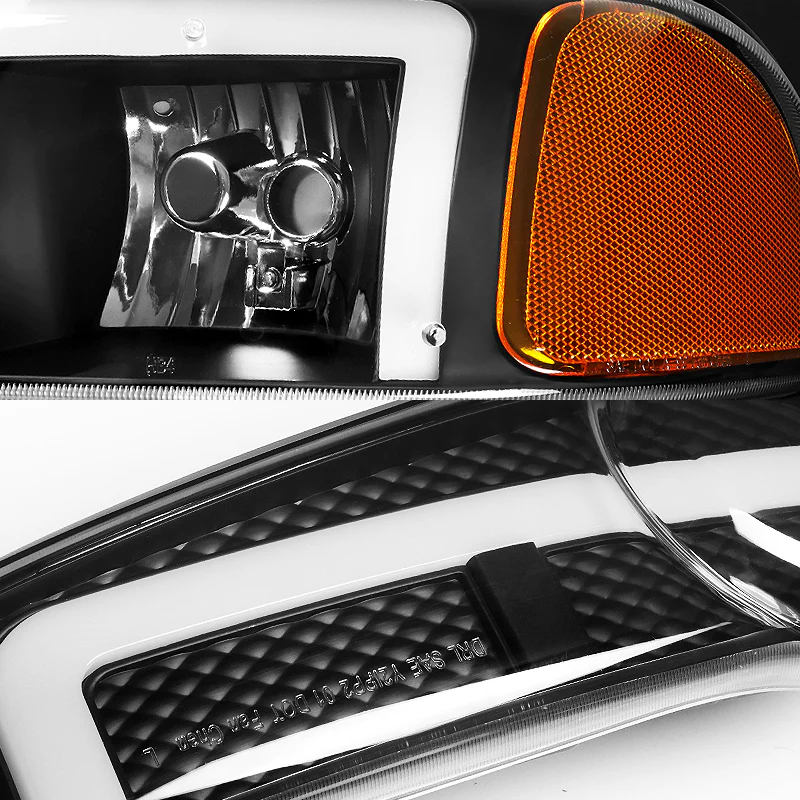For 2001 - 2007 GMC Sierra 1500 Denali LED DRL Headlights -Black Housing / Clear Lens / Amber Reflectors (4-Piece Set) - Image 2