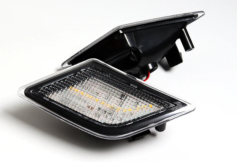 For 2008–2011 Mercedes-Benz W204 C-Class Amber LED Turn Signal Front Fender Side Marker Lights -Clear Lens - Image 2