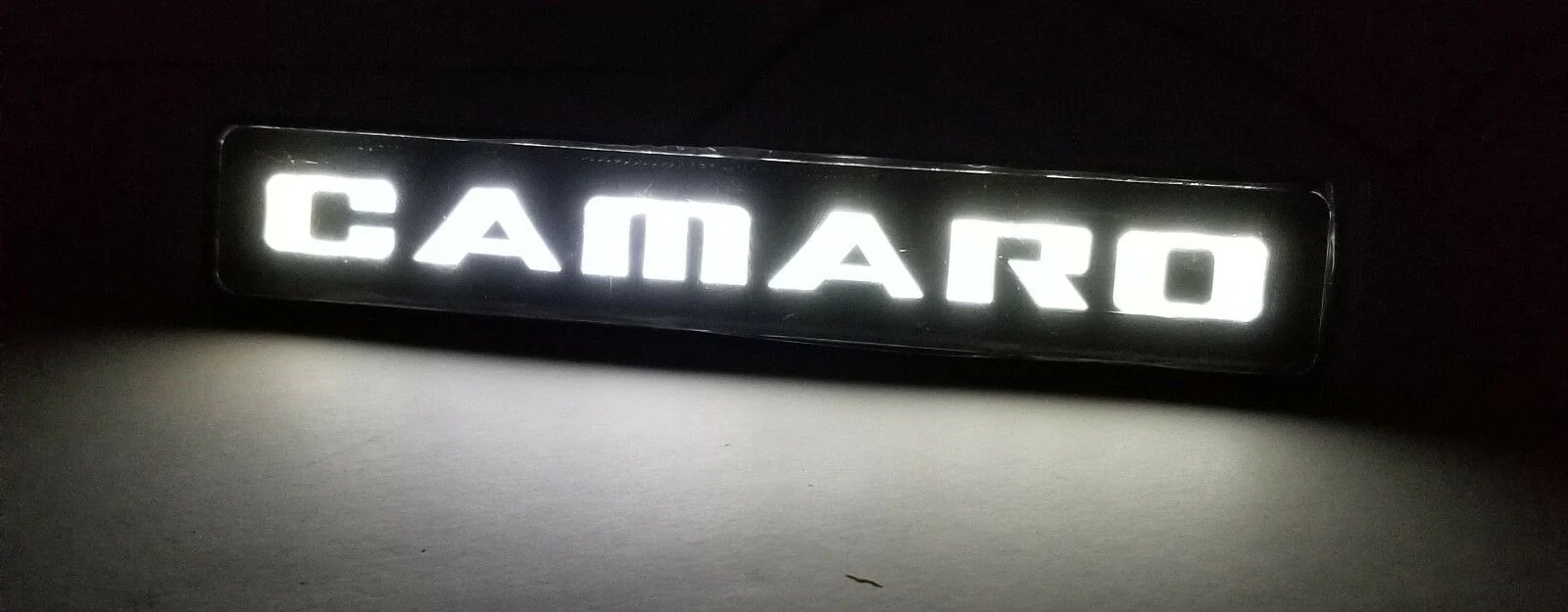 For CAMARO SS Carbon Fiber Car Door Welcome Plate Sill Scuff Cover Panel Sticker with LED Grill Emblem 3PCS Set - Image 3