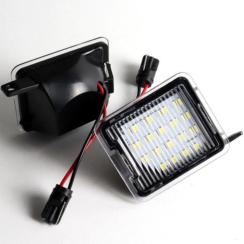 Ford Focus / Escape / Fusion Bright White 18-SMD LED License Plate Lights (2pcs) - Image 2