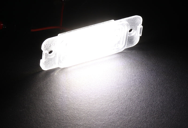 2005-2011 Mercedes-Benz ML-Class W164 White 18-SMD LED License Plate Lights (2pcs) - Image 4