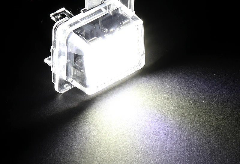 Mercedes-Benz W204 W212 W221 C216 C/E/S-Class White 18-SMD LED License Plate Lights (2pcs) - Image 4