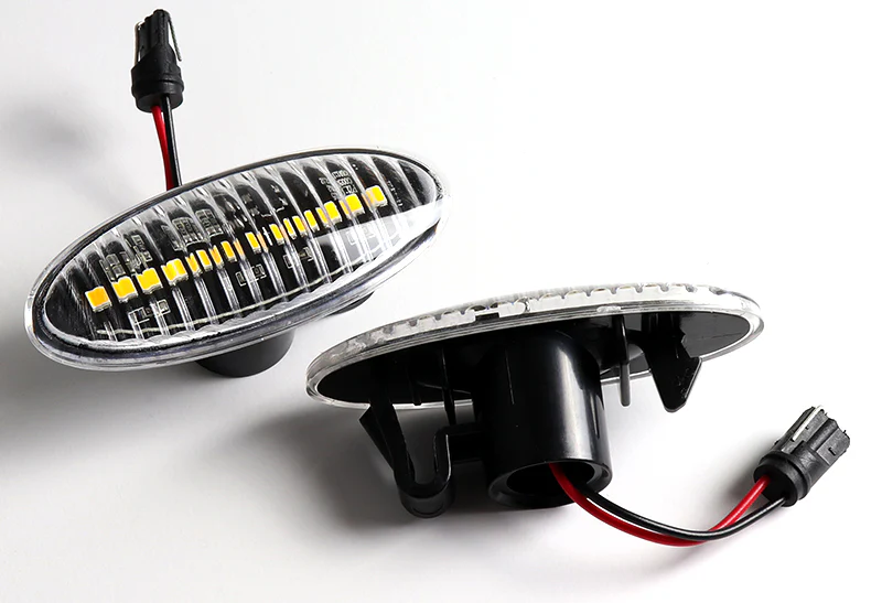 Nissan Juke / Cube / Leaf White LED Turn Signal Front Fender Side Marker Lights -Clear Lens - Image 3