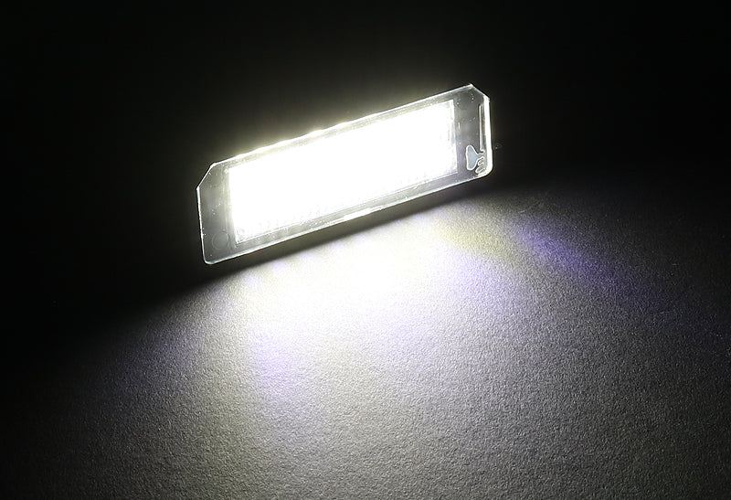 Volkswagen VW GTI / Golf / Rabbit / CC / New Beetle / Scirocco White 18-SMD 6000K LED License Plate Lights (2pcs) - Image 4
