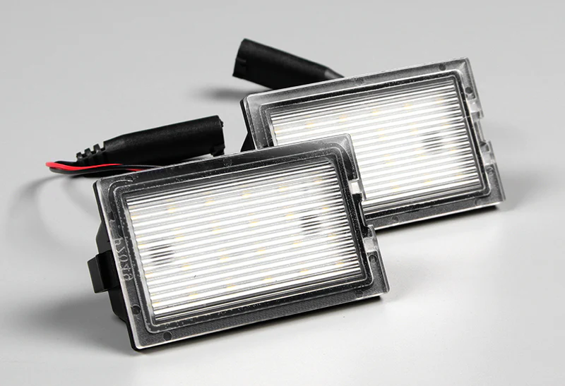 Range Rover Sport Discovery L320 LR2 LR3 LR4 White LED License Plate Lights (2pcs) - Image 2