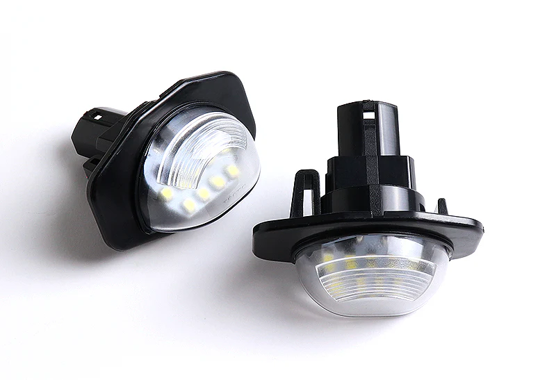 Scion xB / xD & Toyota Corolla / Sienna White 18-SMD 6000K LED License Plate Lights (2pcs) - Image 3